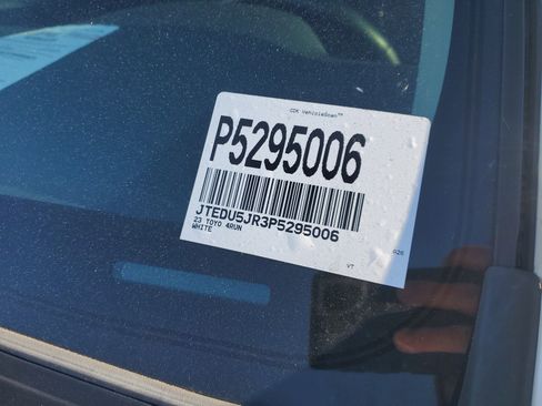 Used 2023 Toyota 4Runner Limited image 9