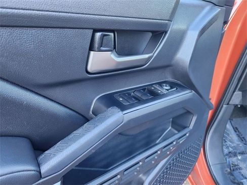 Used 2025 Toyota Tacoma TRD Off-Road image 16