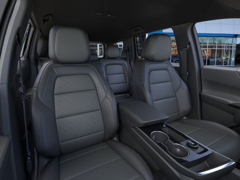 New 2026 Chevrolet Equinox LT w/ Convenience Package II image 40