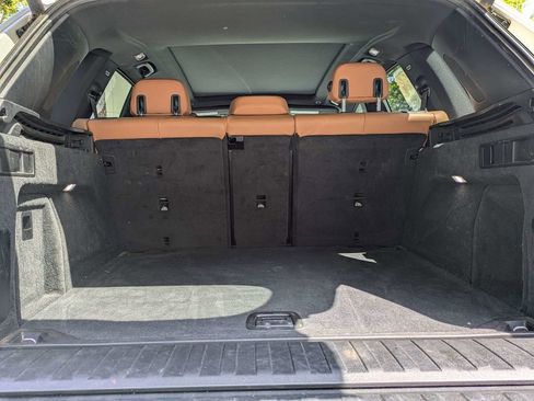 Used 2021 BMW X5 xDrive40i w/ M Sport Package image 12