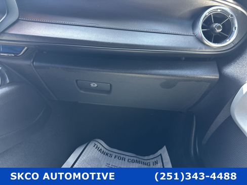 Used 2021 Chevrolet Camaro LT image 24