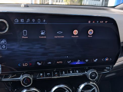 Certified 2024 Chevrolet Blazer EV LT AWD/4WD image 18