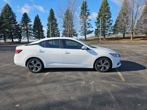 Used 2023 Nissan Sentra SV image 7