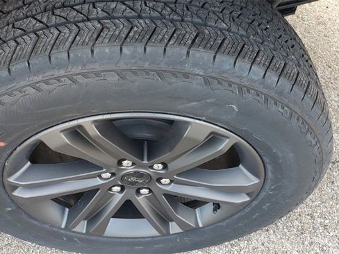 New 2023 Ford F150 Lariat w/ Equipment Group 502A High image 7