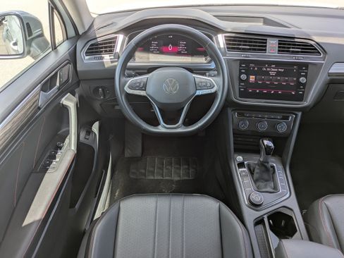Used 2024 Volkswagen Tiguan Wolfsburg Edition AWD/4WD image 16