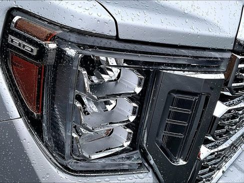 Used 2020 GMC Sierra 3500 Denali w/ Denali Ultimate Package AWD/4WD image 34