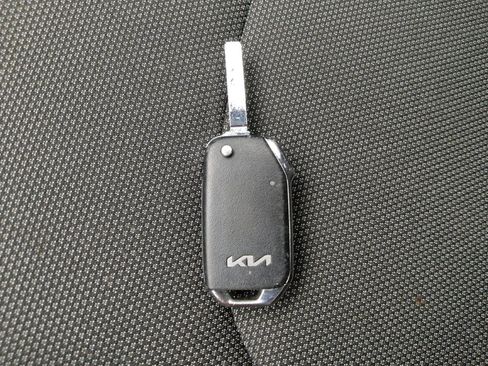 Used 2023 Kia Forte LXS FWD image 32