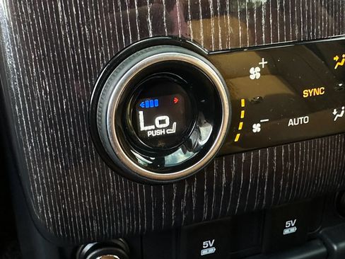 Used 2018 Land Rover Range Rover Autobiography AWD/4WD image 36