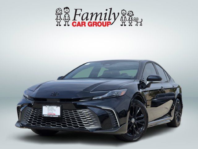 Used 2025 Toyota Camry SE w/ Multimedia Upgrade Package FWD image 1