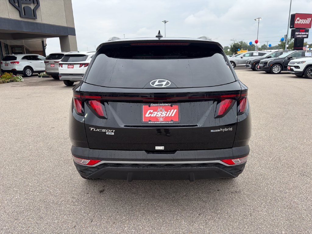Used 2024 Hyundai Tucson Blue AWD/4WD image 5