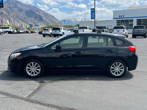Used 2012 Subaru Impreza 2.0i Premium w/ All-Weather Pkg AWD/4WD image 15