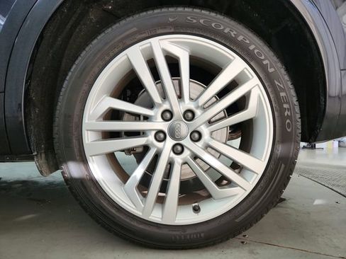 Used 2019 Audi Q5 2.0T Premium Plus AWD/4WD image 39