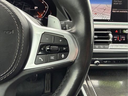 Used 2022 BMW X5 M50i image 16