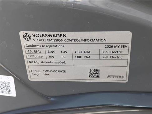 New 2026 Volkswagen ID.4 Pro image 17