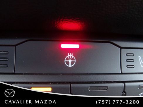 Used 2024 Dodge Durango GT RWD image 42