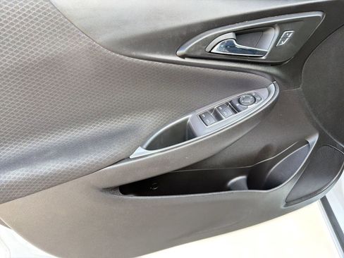 Used 2024 Chevrolet Malibu RS FWD image 13