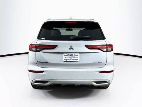 Used 2024 Mitsubishi Outlander SEL FWD image 5