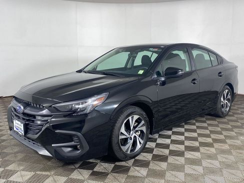 Used 2025 Subaru Legacy Premium AWD/4WD image 9