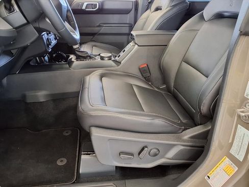 New 2025 Ford Bronco Outer Banks image 20