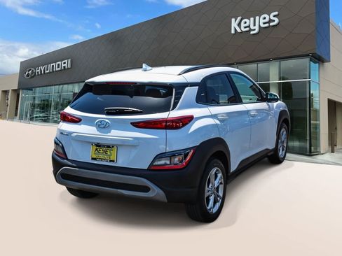 Certified 2023 Hyundai Kona SEL FWD image 4