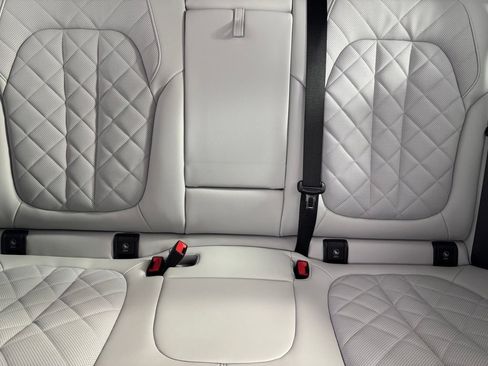 Certified 2024 BMW X5 xDrive40i w/ Premium Package AWD/4WD image 17