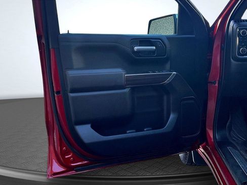 Used 2022 Chevrolet Silverado 1500 LT image 23