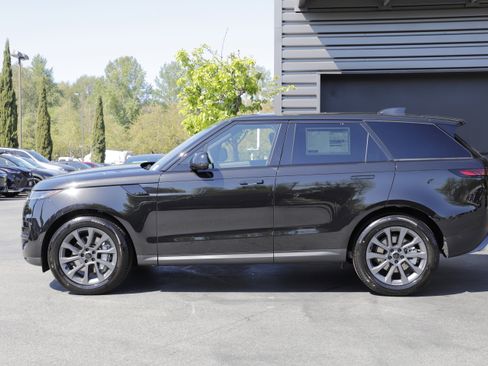 New 2026 Land Rover Range Rover Sport SE AWD/4WD image 3