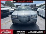 Used 2006 Chrysler 300 Touring w/ Comfort/Convenience Group image 2