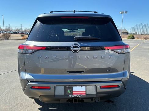New 2026 Nissan Pathfinder SL FWD image 5