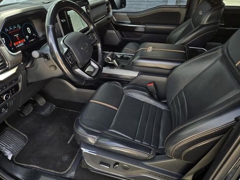 Used 2023 Ford F150 Platinum image 19