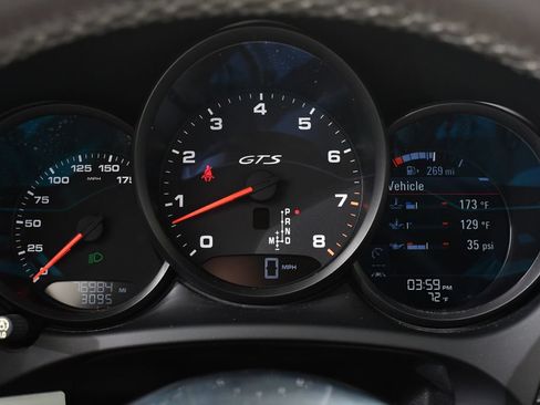 Used 2018 Porsche Macan GTS AWD/4WD image 26