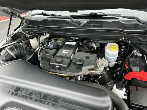 Used 2021 RAM 2500 Laramie image 9