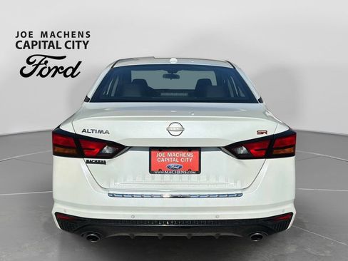 Used 2023 Nissan Altima 2.5 SR FWD image 6