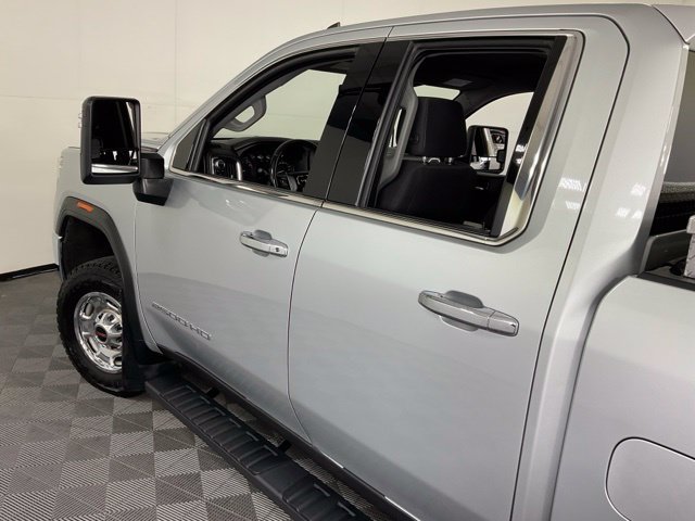 Used 2022 GMC Sierra 2500 SLE w/ X31 Off-Road Package AWD/4WD image 40