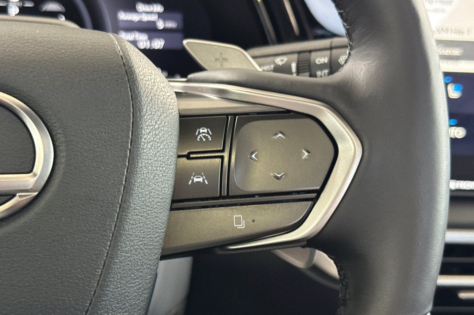 Certified 2026 Lexus RX 450h AWD w/ Convenience Package image 33