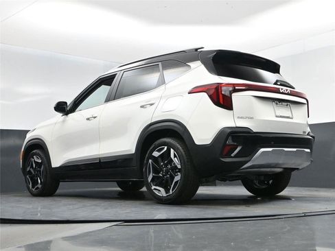 New 2026 Kia Seltos SX image 12