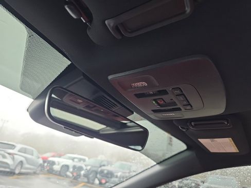 Used 2025 Toyota Camry XSE w/ Premium Plus Package image 25