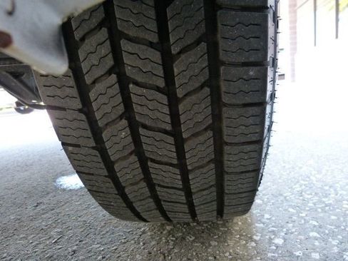 Used 2019 Nissan NV 2500 SL w/ Navigation Package image 33