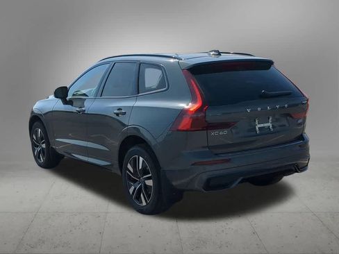 New 2026 Volvo XC60 B5 Plus w/ Protection Package Premier AWD/4WD image 4