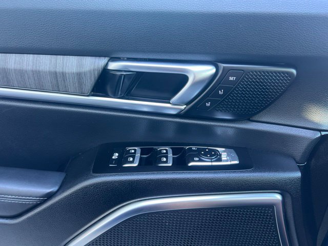 Used 2024 Kia Telluride SX Prestige AWD/4WD image 16