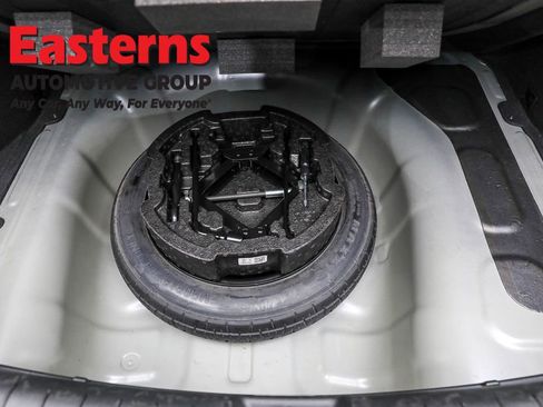 Used 2020 Hyundai Accent Limited image 22