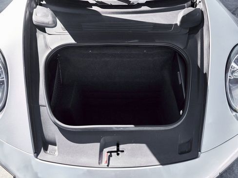 Used 2021 Porsche 911 Turbo S image 18