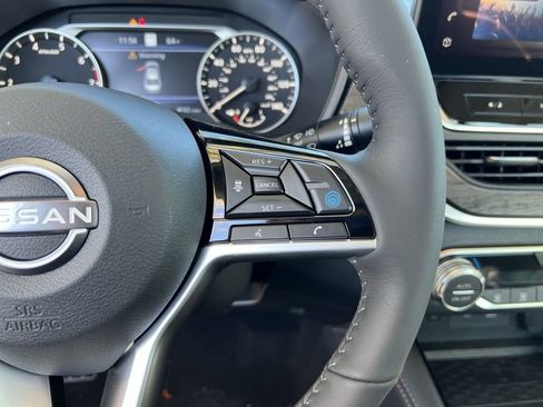 New 2025 Nissan Altima 2.5 SL image 16