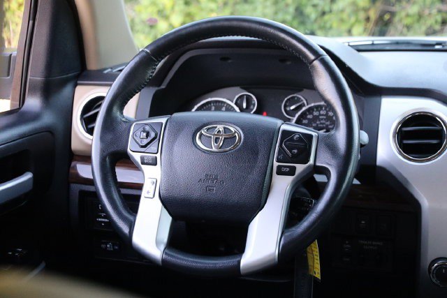 Used 2017 Toyota Tundra Limited AWD/4WD image 24