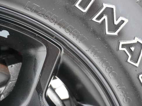 Used 2023 Jeep Wrangler Sport AWD/4WD image 28