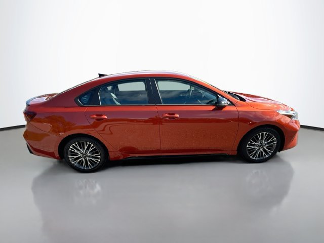 Used 2023 Kia Forte GT-Line FWD image 8
