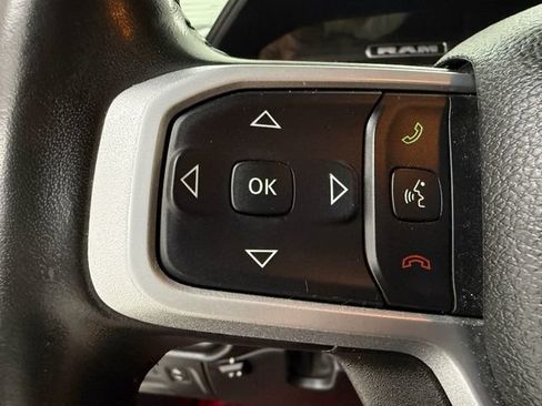 Used 2022 RAM 1500 Big Horn AWD/4WD image 12