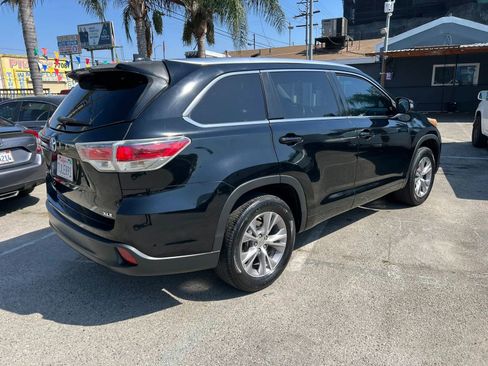 Used 2015 Toyota Highlander XLE FWD image 5