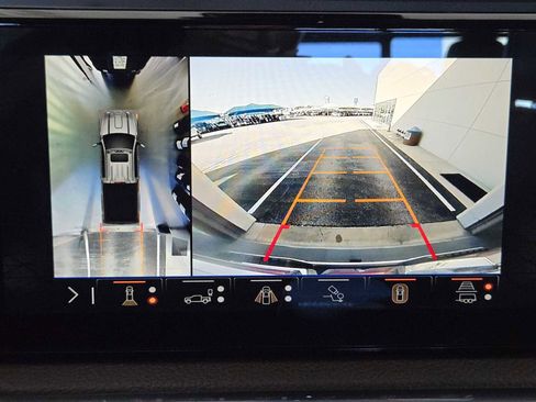 Certified 2024 GMC Sierra 2500 Denali w/ Denali Reserve Package image 19