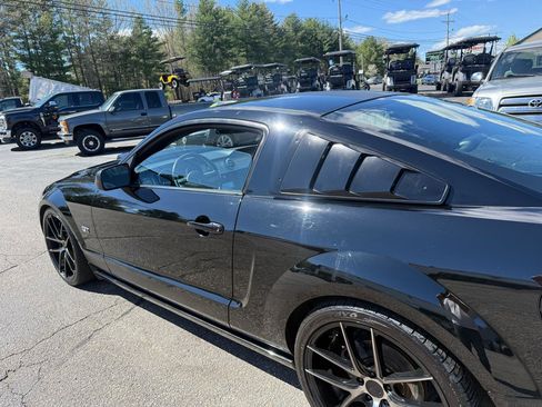 Used 2007 Ford Mustang GT Premium RWD image 8
